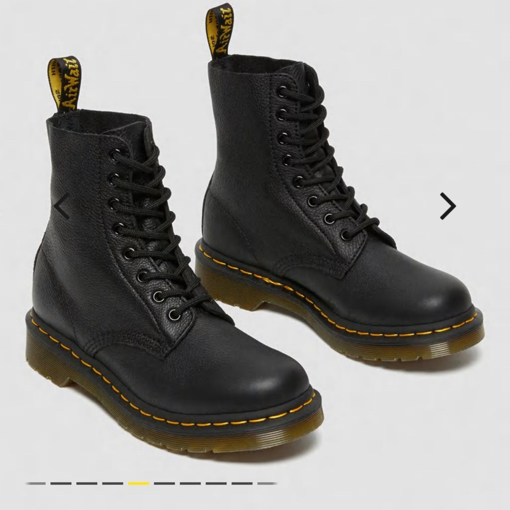 DR. MARTENS Ankle Lace up Leather Boots